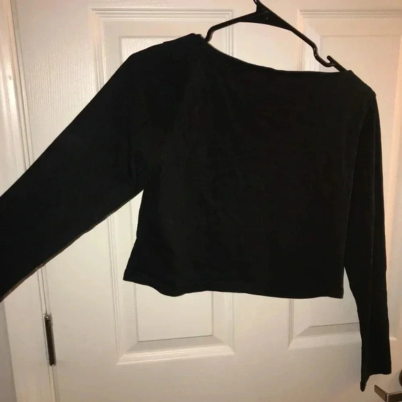 Black crop top - Picture 3 of 3